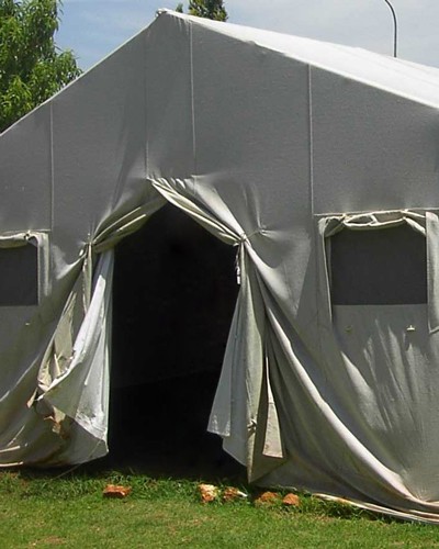 Изготавливаем солдатские палатки в Салехарде вместимостью <strong>до 70 человек</strong>